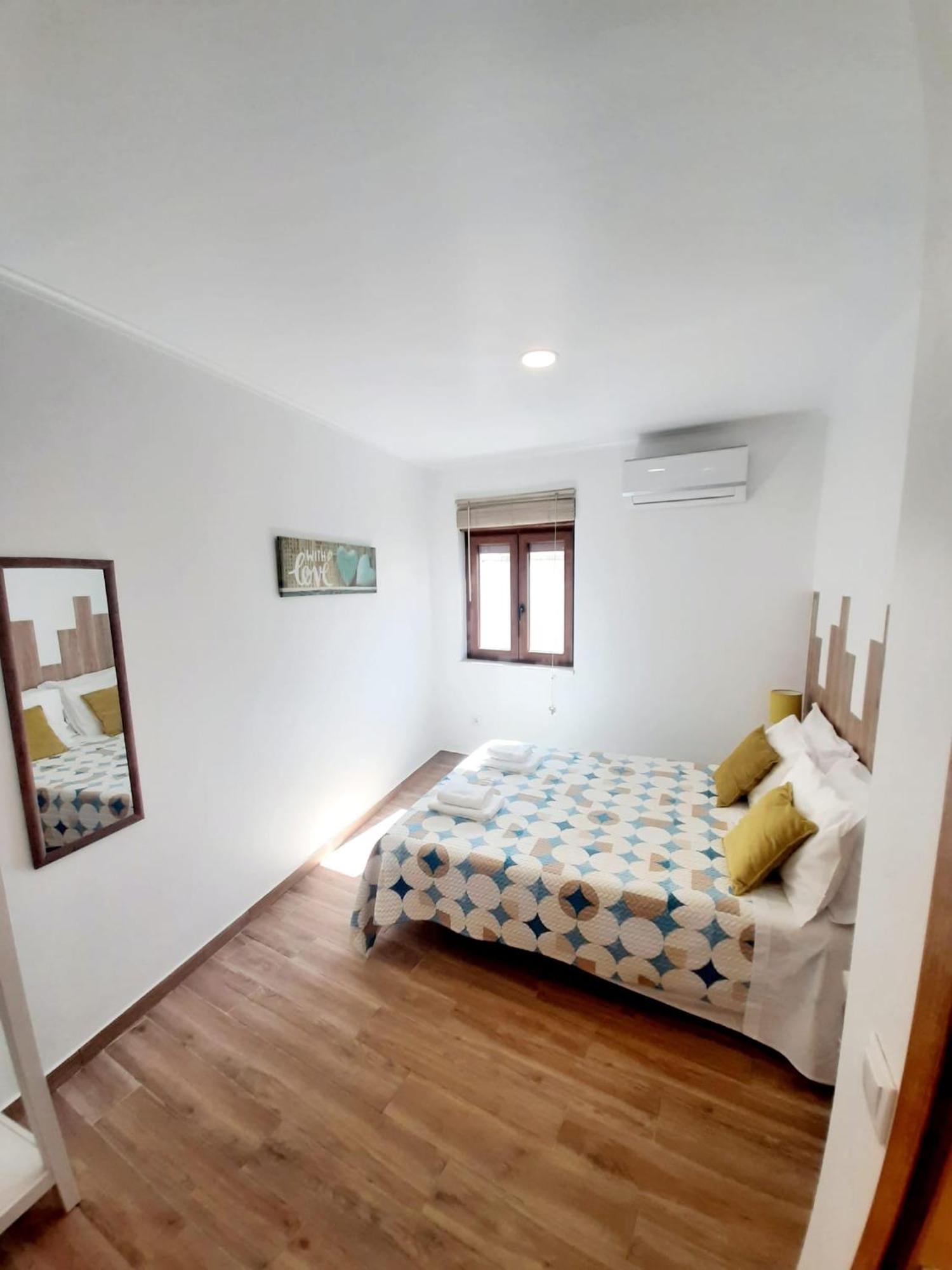 Casa Barbara - No Centro Historico De Aljezur Villa Ngoại thất bức ảnh